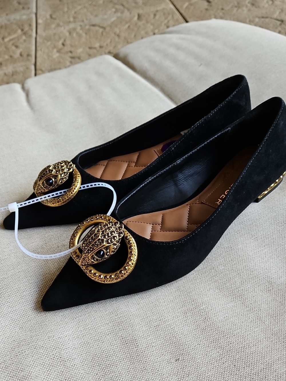 Kurt Geiger London Chelsea Point Flat Black Suede 36.5 US 6.5